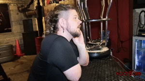 www.woofbound.com - I'm Calling The Police thumbnail