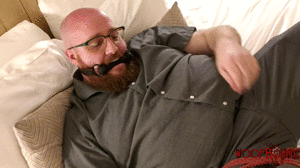 www.woofbound.com - When I Thought I Was Alone  thumbnail